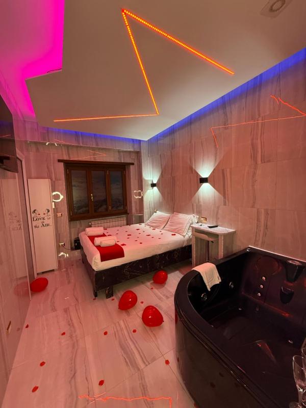 Executive Suite image 3