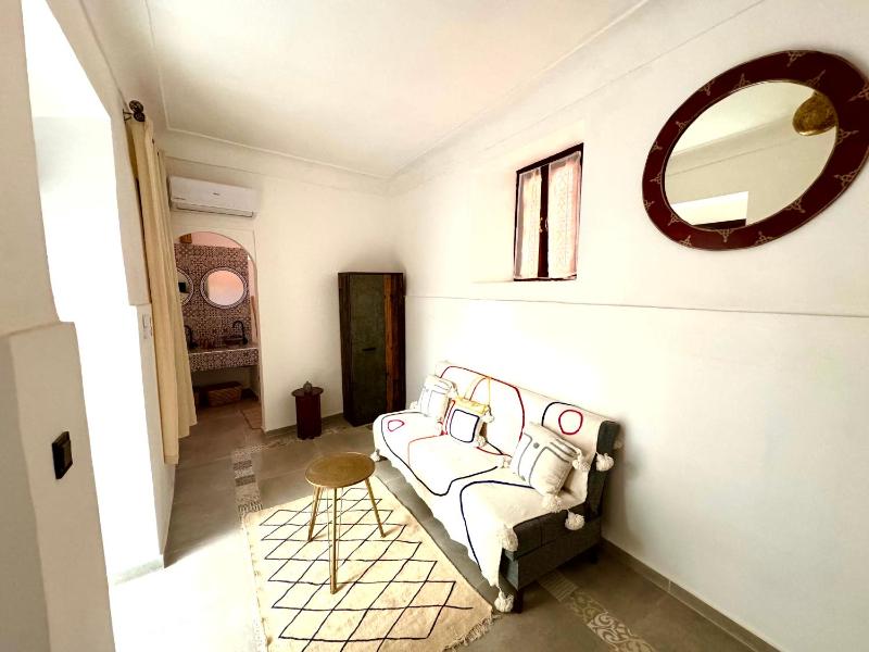 Riad Nabil with Concierge and FREE Breakfast - image 16