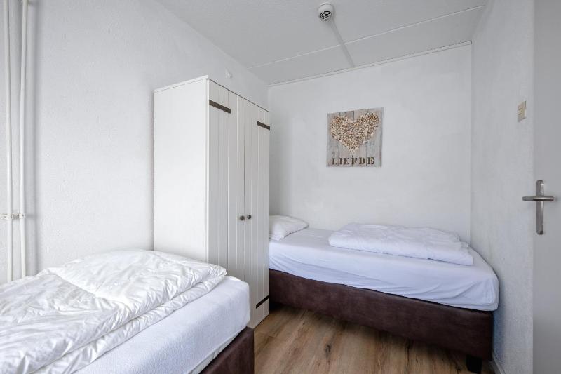 Two-Bedroom Apartment with Balcony image 2
