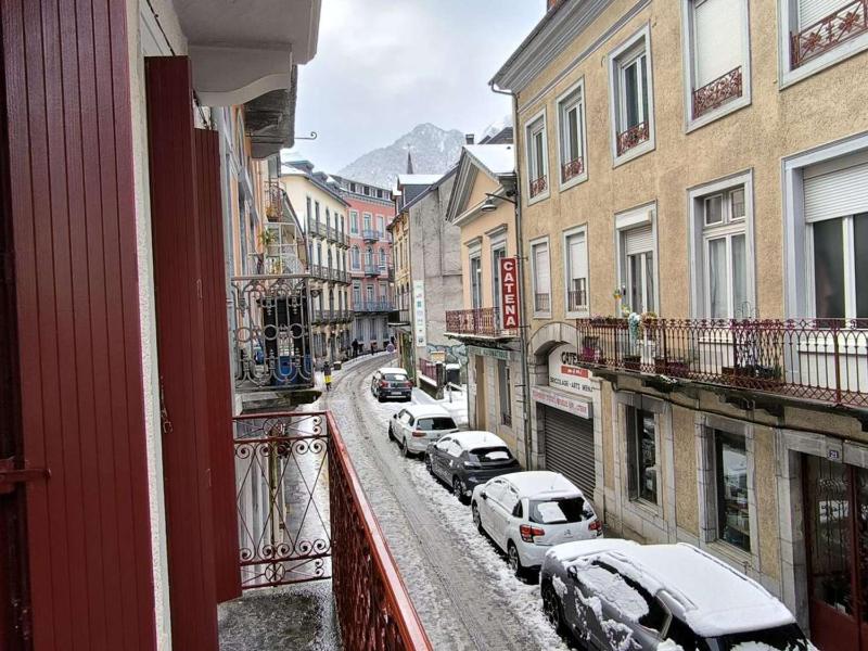 Appartement lumineux avec balcon parking et casier à skis - FR-1-812-17 - image 6