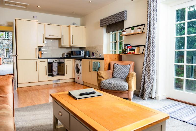 One-Bedroom Self Catering Holiday Cottage image 4