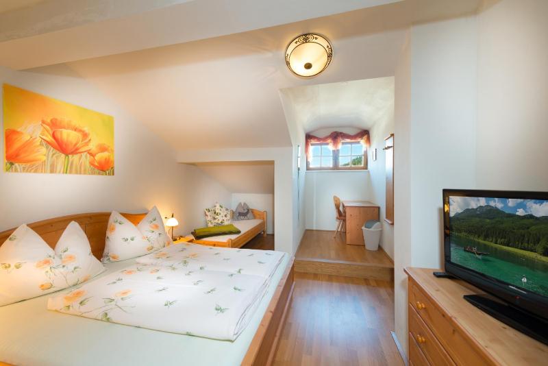 Double Room image 1