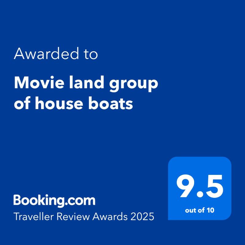Movie land group of house boats - image 9