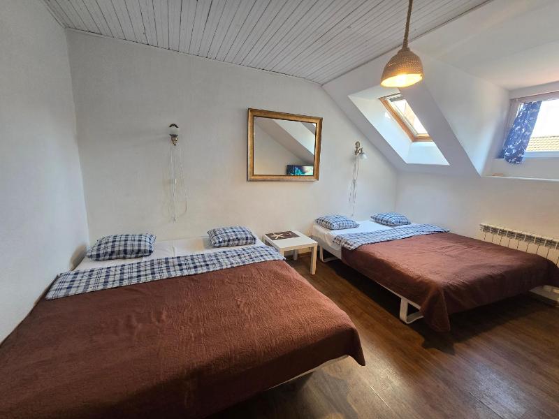 M5 Meridian Apartment - image 17