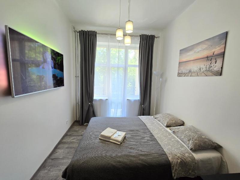 S3 Studio with balcony - image 30