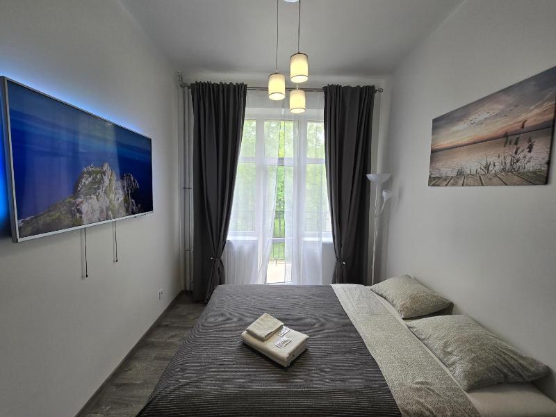 S3 Studio with balcony - image 11