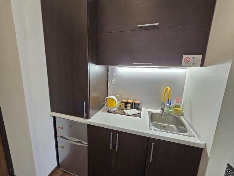 S2 Sunshine apartment Balcony - image 19