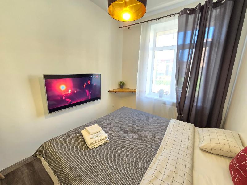 S10 Urban studio apartment - image 4