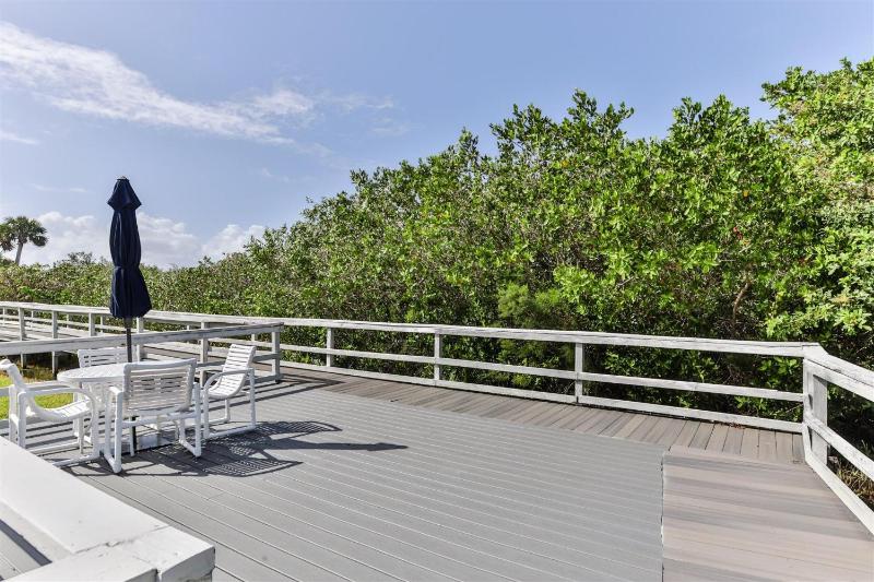 Kiawah Bay 107 - 2 Bedroom 2 Bath Steps To The River And Ocean! - image 21