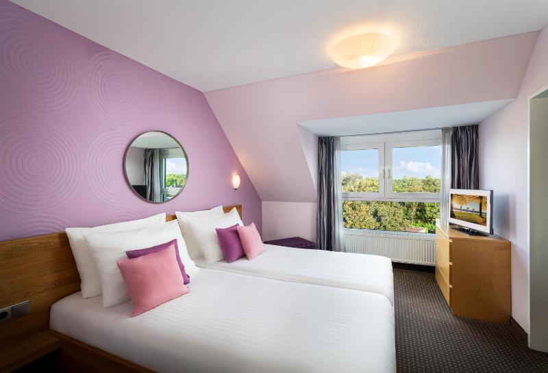 Suite Double Room image 1