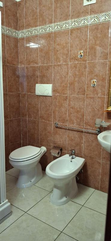 Quadruple Room with Private Bathroom image 3