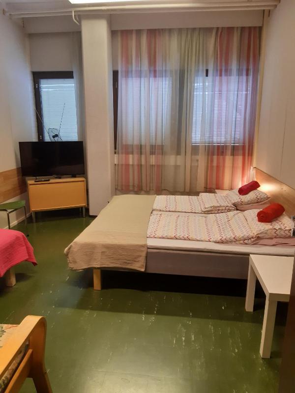 Triple Room with Shared Bathroom image 2