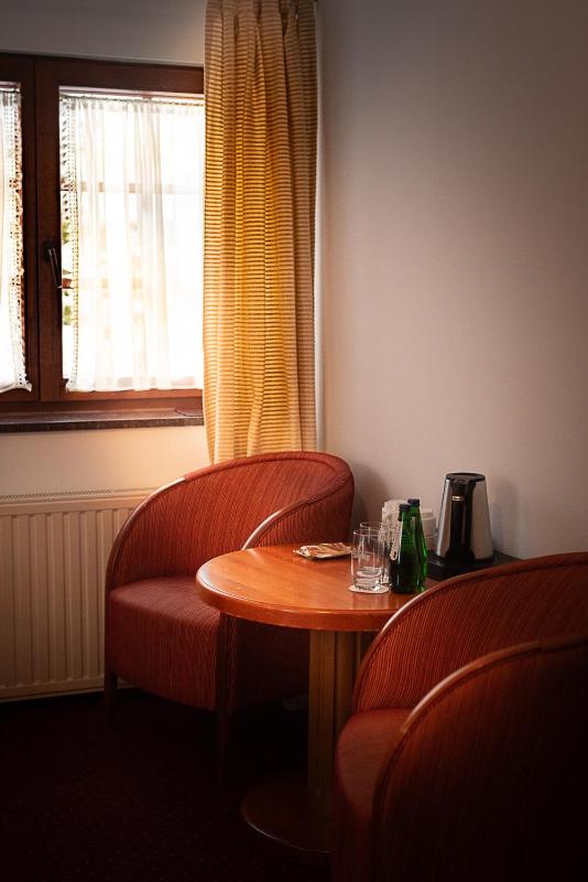 Deluxe Family Suite image 4