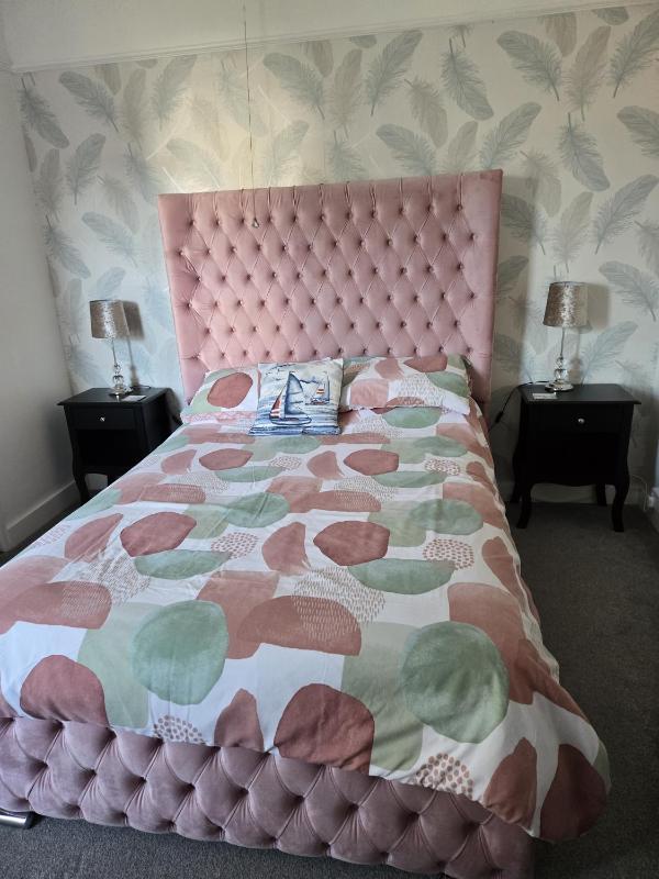 Large Double Room image 2