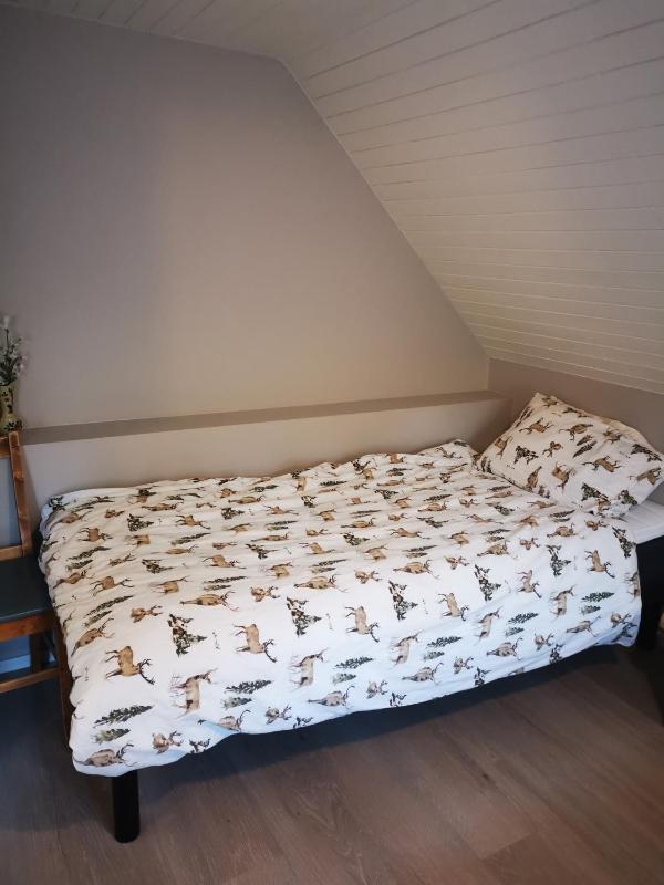 Four-Bedroom House image 4
