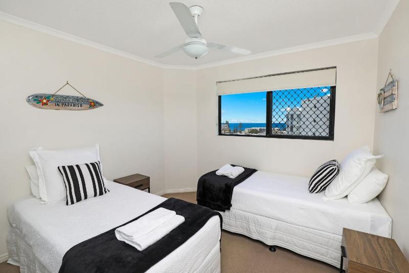 Mariners Resort Kings Beach - image 20