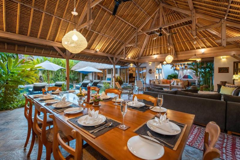 Gorgeous Balinese Designed 3 Bed Villa Top Pick! - image 12