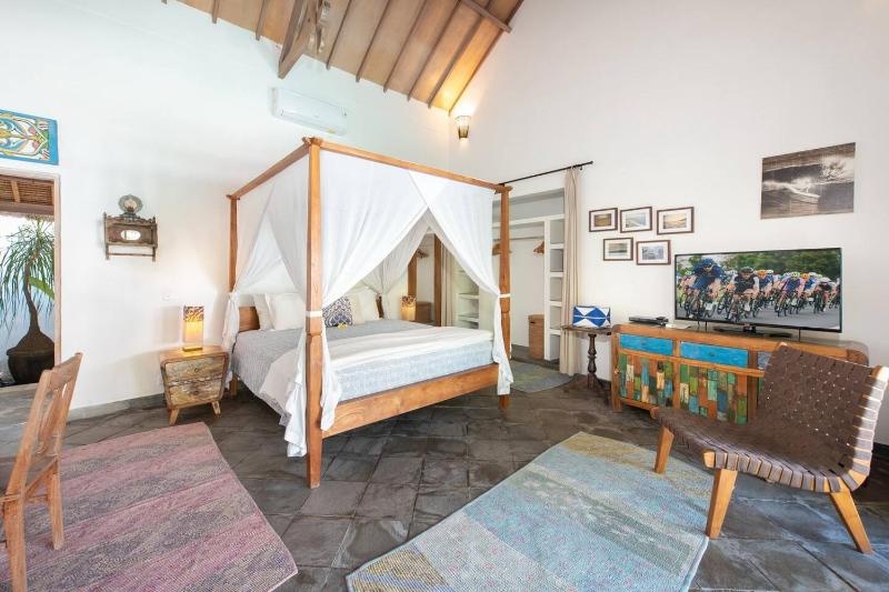 Gorgeous Balinese Designed 3 Bed Villa Top Pick! - image 6