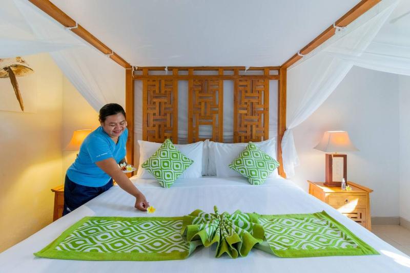 Villa Istana 1 - Heart of Seminyak 2Br Sleeps 4 - image 7