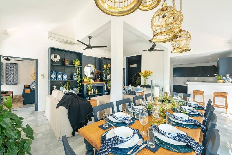 Luxe 5 Bed Sleeps 10 Butler Walk to ShopsCafe - image 23
