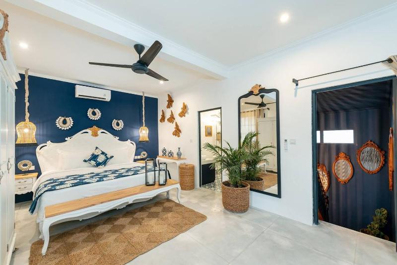 Luxe 5 Bed Sleeps 10 Butler Walk to ShopsCafe - image 2