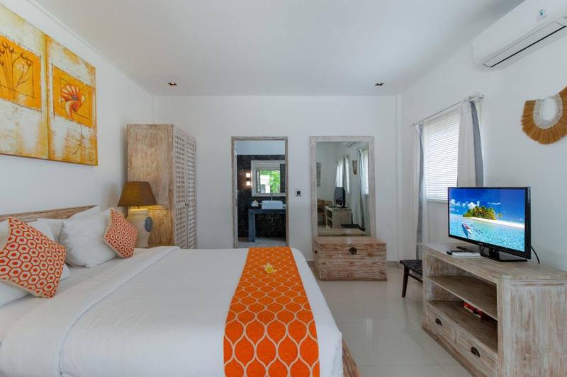 Villa Rama Sita - 100m from Eat Street 3BR - image 12