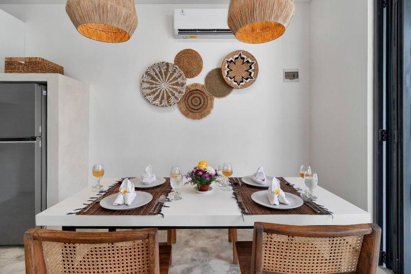 Great Value 2 Bed Villa Sleeps 4 Fast Wifi - image 3