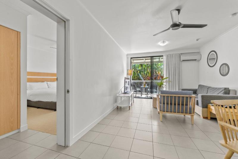 1104 and 1105 Oaks Resort - image 13