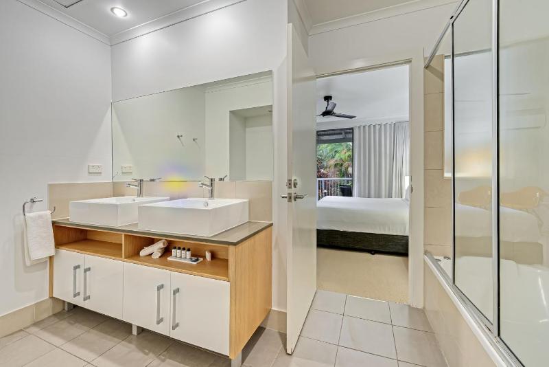 1104 and 1105 Oaks Resort - image 28