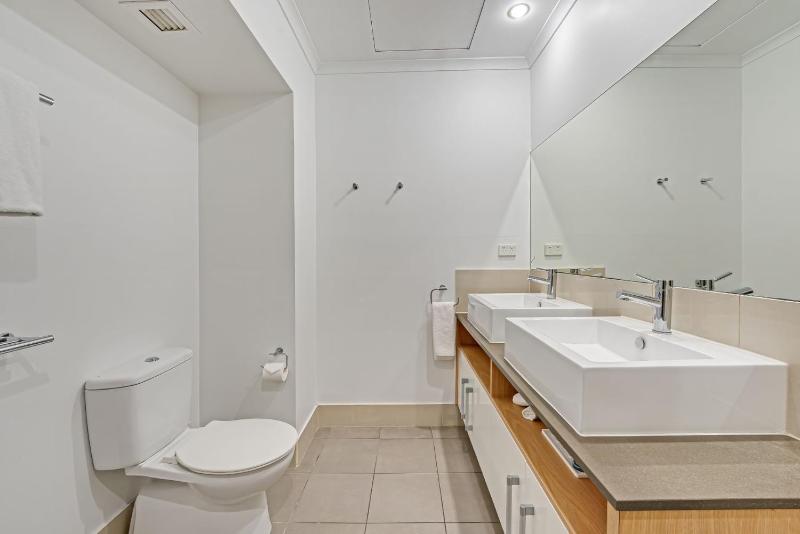 1104 and 1105 Oaks Resort - image 21