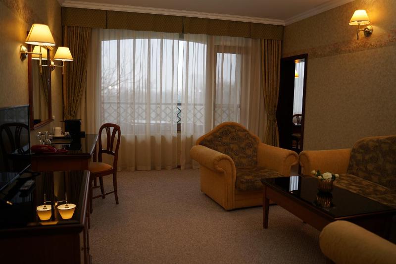 Junior Suite image 1