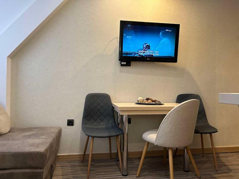 Apartment image 3