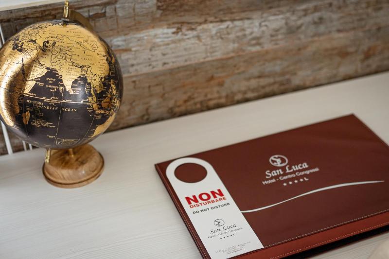 Superior Suite image 2