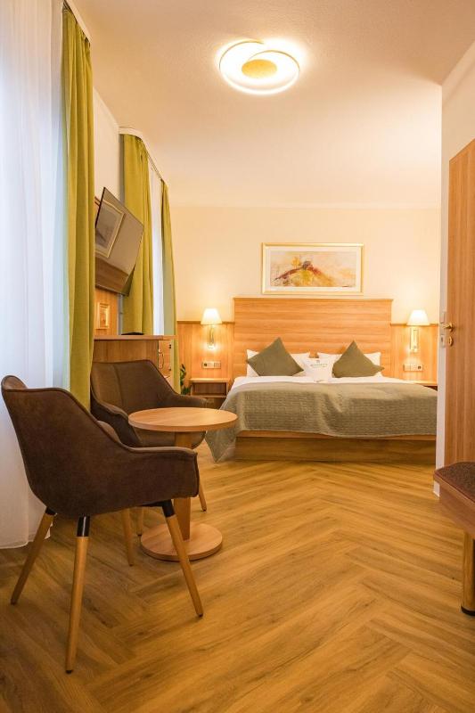 Double Room with Panoramic View image 4