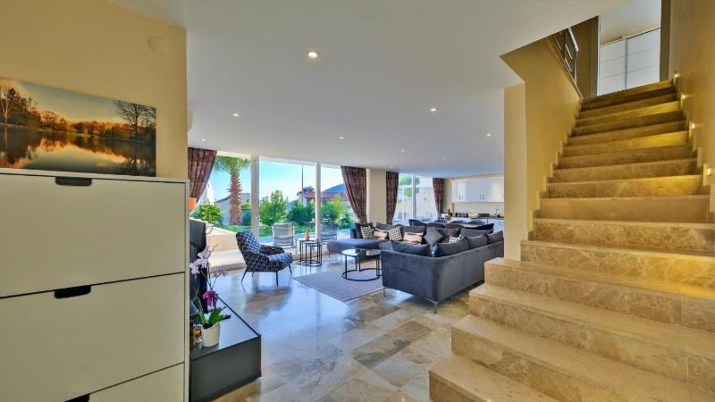 Kalkan 4 Bedroom Villa - image 7