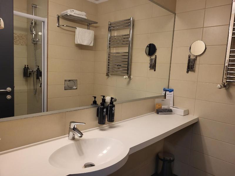 Deluxe Room image 1