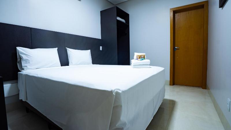 Double Room image 1