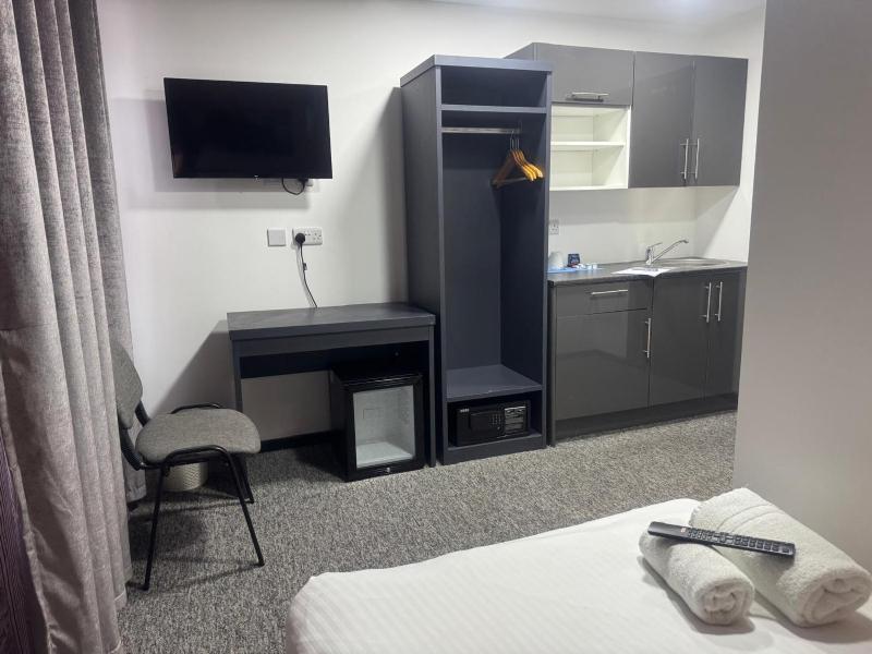 Trivelles Regency Nottingham - image 11