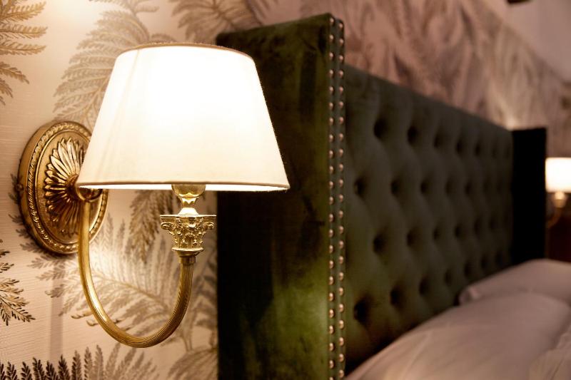 Economy Double or Twin Room image 2