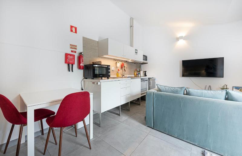 OrangeTreeHouses - image 9