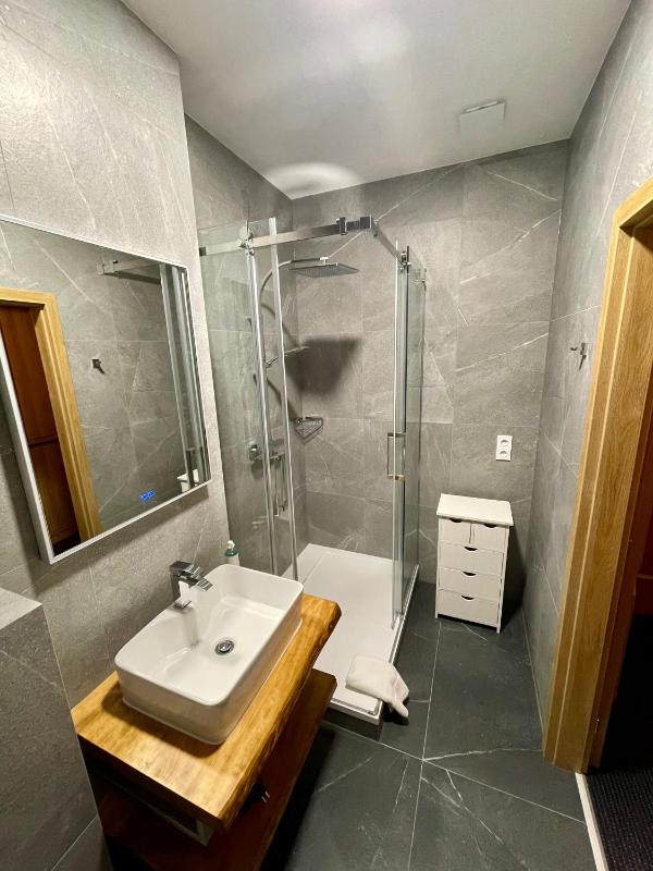 Deluxe Apartment (4 Adults) image 2