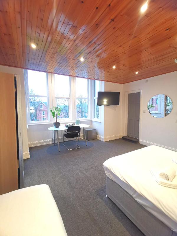 Claremont Hotel - image 3
