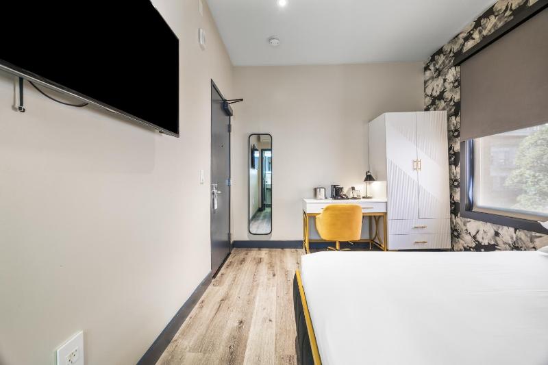 Hotel EPIK - image 16