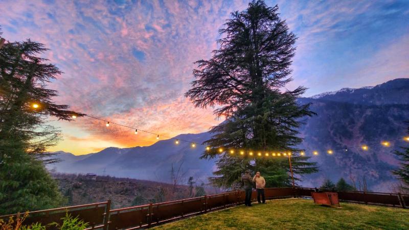 Hygge Home Manali - image 5