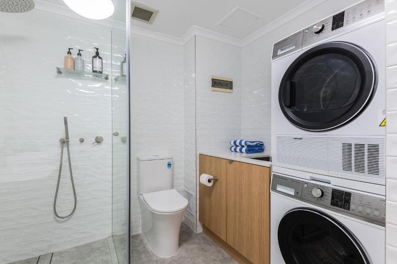 Coral Apartments Port Douglas - image 9