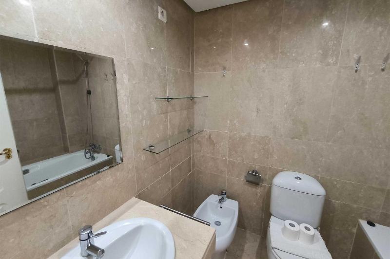 Marina Real 112 - image 18