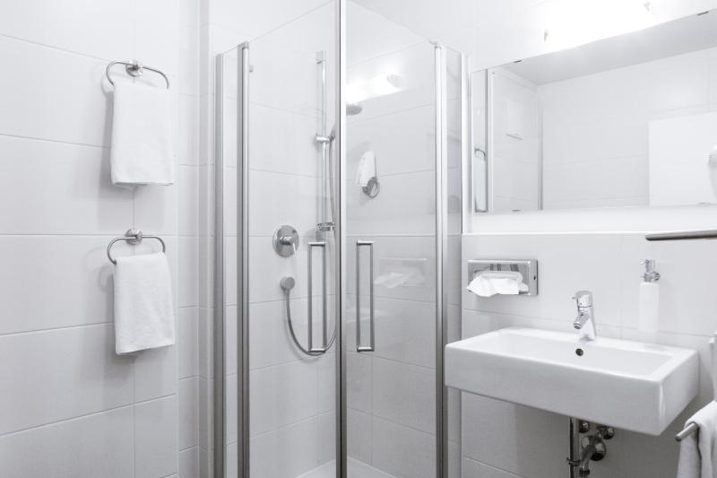 Double Room with Balcony - Annex image 3