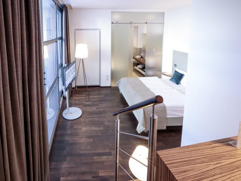 Superior Double Room image 1