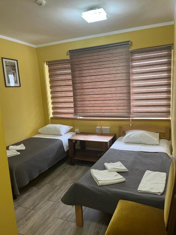 One-Bedroom Apartment image 1