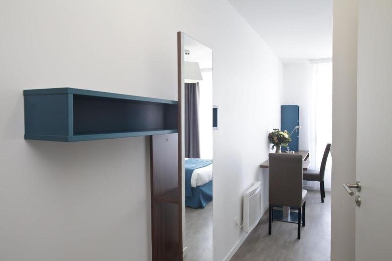 Economy Single Room image 2